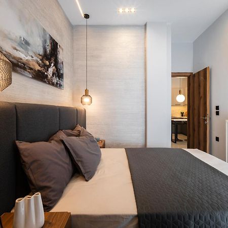 סלוניקי P Deluxe Suites 8 מראה חיצוני תמונה